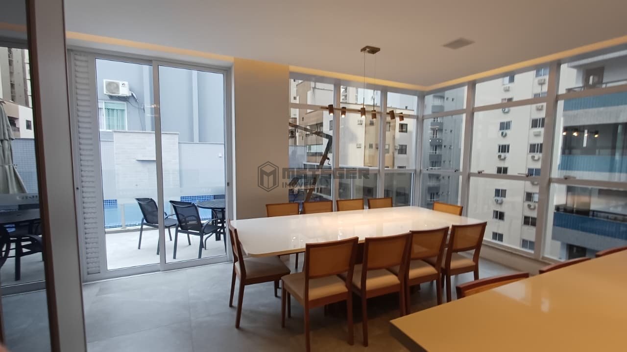 Apartamento com 3 Suítes e Lazer Completo à Venda no Edifício Unique Tower – Centro de Balneário Camboriú