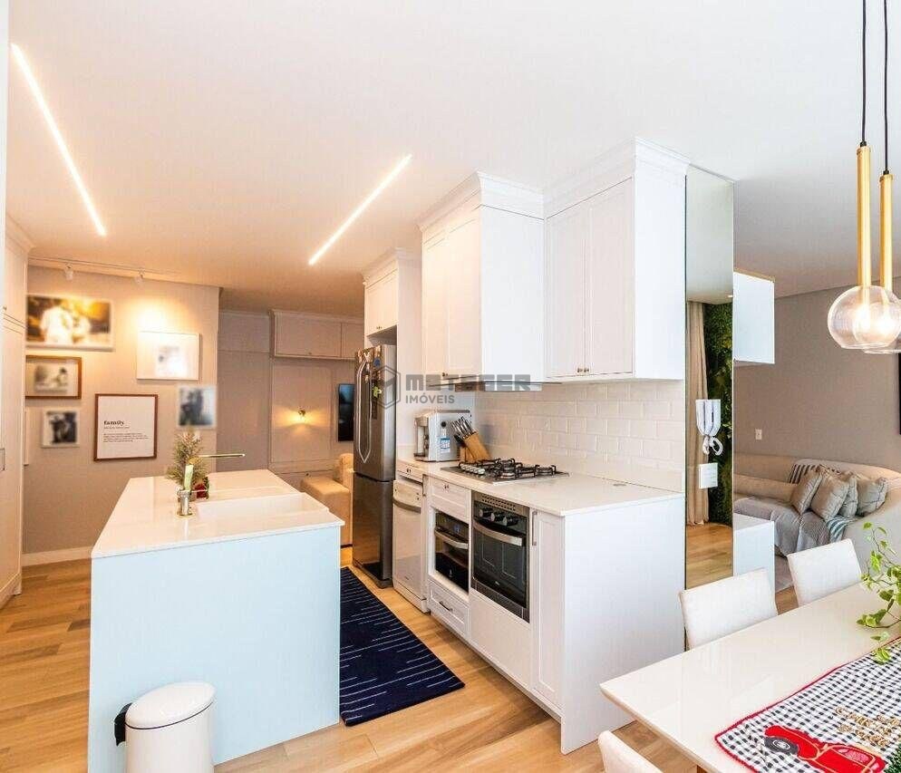 Apartamento 2 suítes em Balneário Camboriú