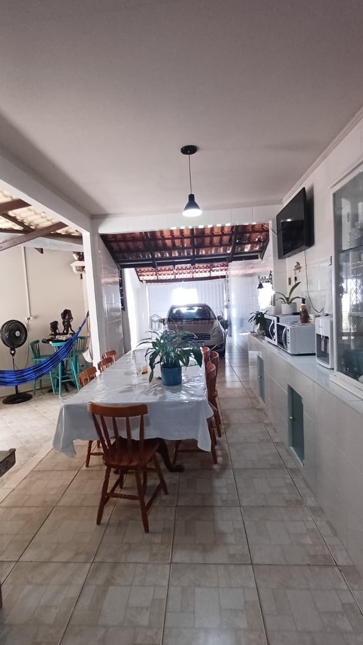 AMPLO ESPAÇO E CONFORTO PARA SUA FAMÍLIA NO BAIRRO TABULEIRO