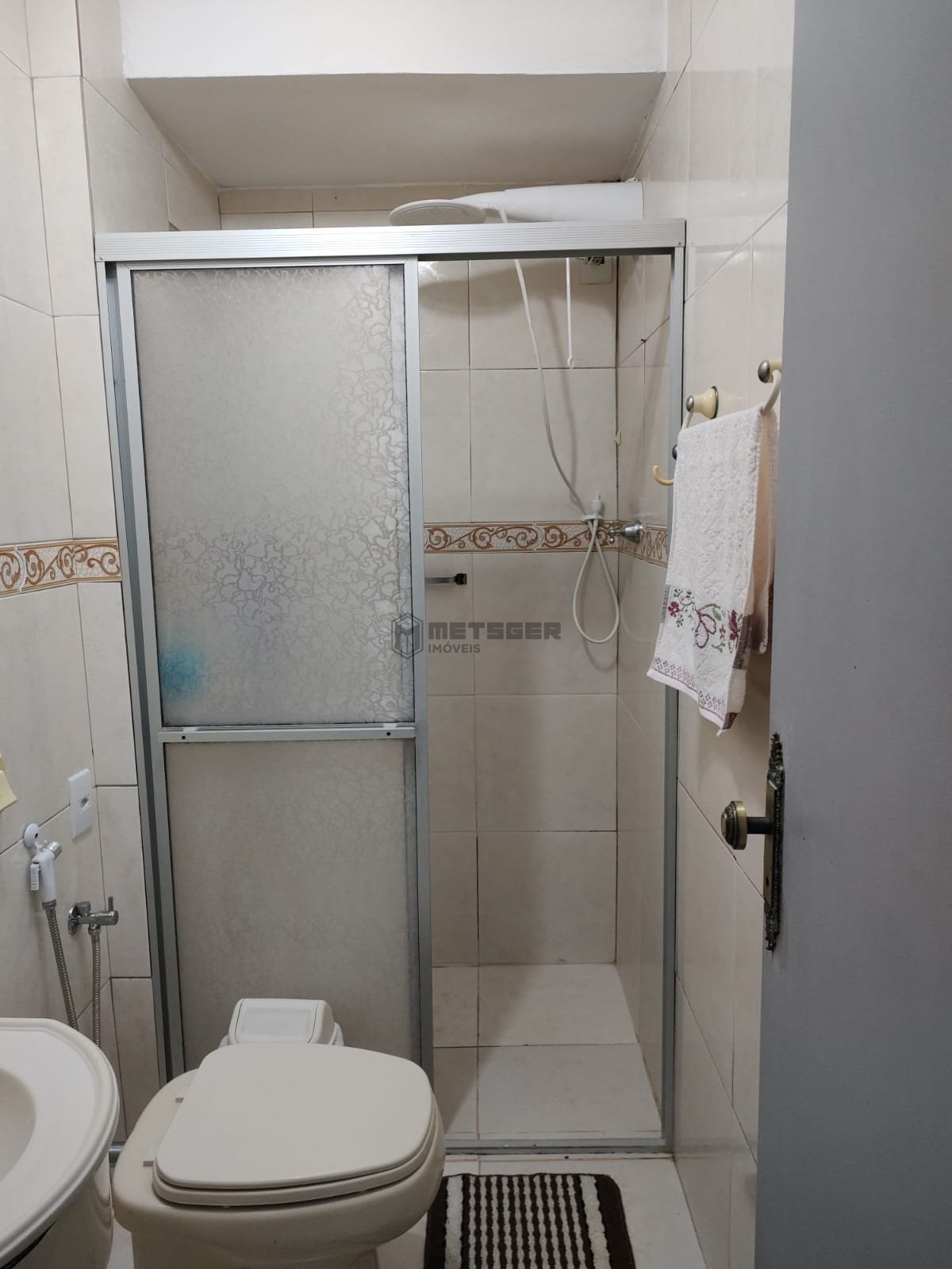 SOBRADO EM CONDOMÍNIO FECHADO NO ARIRIBÁ – CONFORTO, SEGURANÇA E QUALIDADE DE VIDA