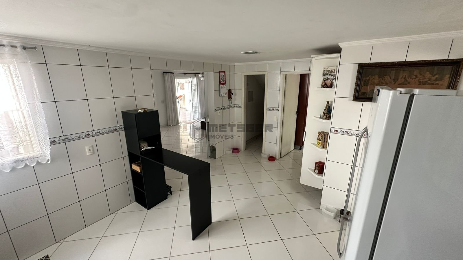 Casa com piscina e 4 suítes no centro de Balneário Camboriú