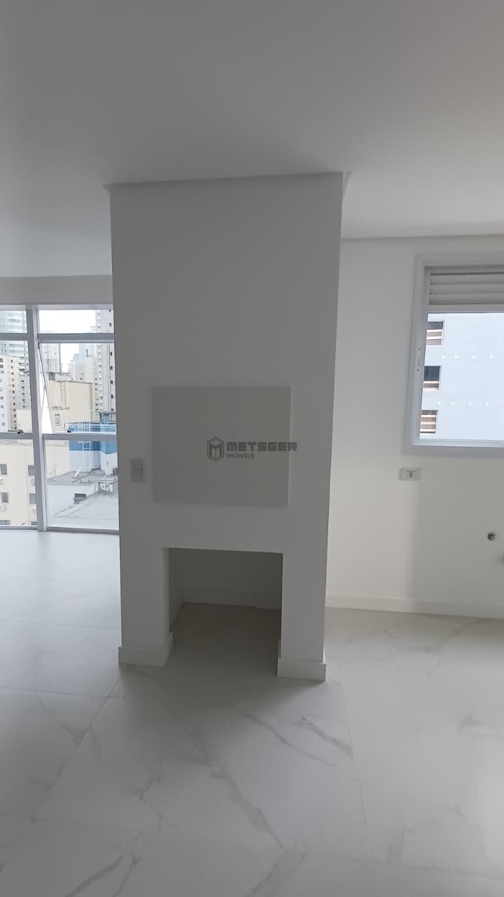 Apartamento com 3 Suítes e Lazer Completo à Venda no Edifício Unique Tower – Centro de Balneário Camboriú