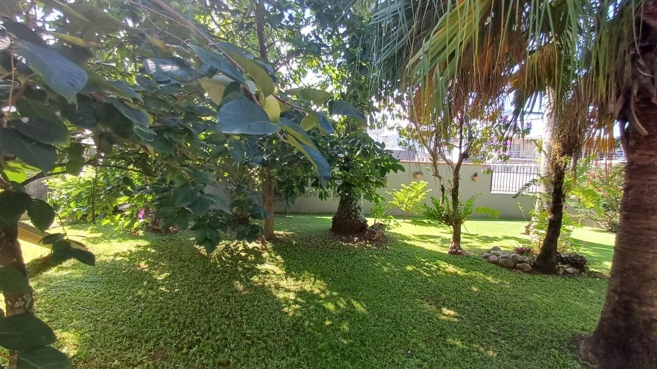 AMPLO ESPAÇO E CONFORTO PARA SUA FAMÍLIA NO BAIRRO TABULEIRO