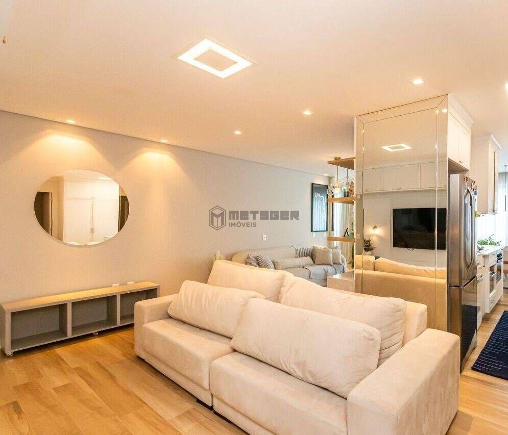 Apartamento 2 suítes em Balneário Camboriú