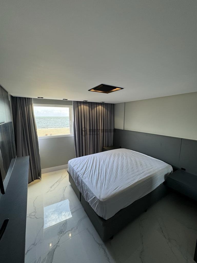 Apartamento Edif Lady, Barra Sul3 dormitórios, em Balneário Camboriú, Vista Mar