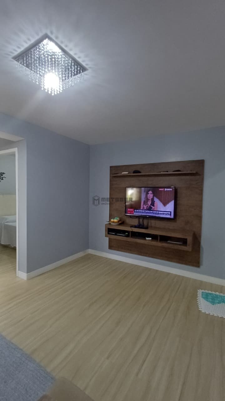 IMÓVEL AMPLO COM SUÍTES, SALA COMERCIAL INTEGRADA E ESPAÇO PARA TODA A FAMÍLIA