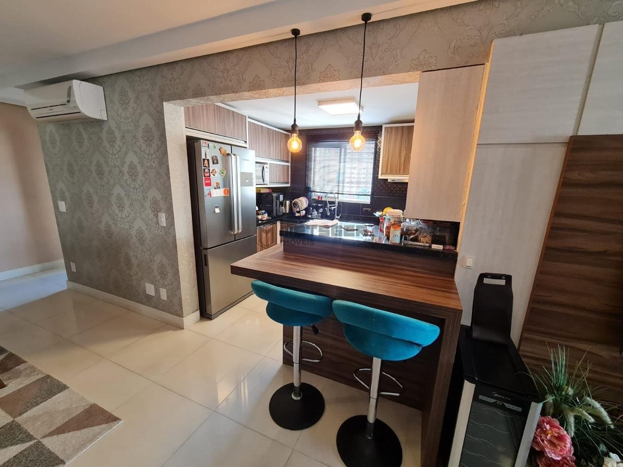 Apartamento Balneário Camboriú 3 suítes, 1 lavabo, 2 vagas de garagem no coração de Balneário Camboriú, ao lado do camelódromo.