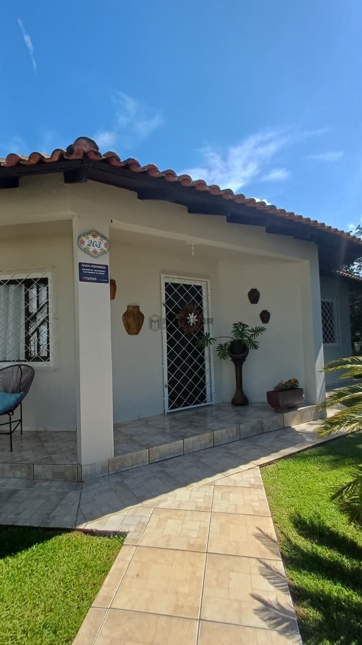 AMPLO ESPAÇO E CONFORTO PARA SUA FAMÍLIA NO BAIRRO TABULEIRO