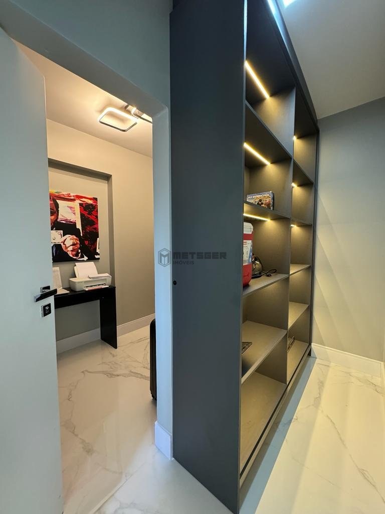 Apartamento Edif Lady, Barra Sul3 dormitórios, em Balneário Camboriú, Vista Mar
