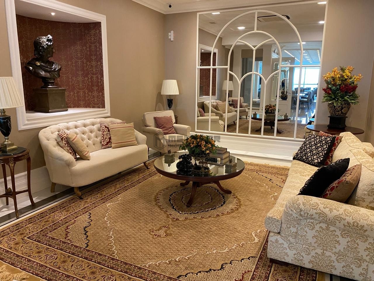 Apartamento Duplex, frente Mar em Balneário Camboriú, 6 suítes
