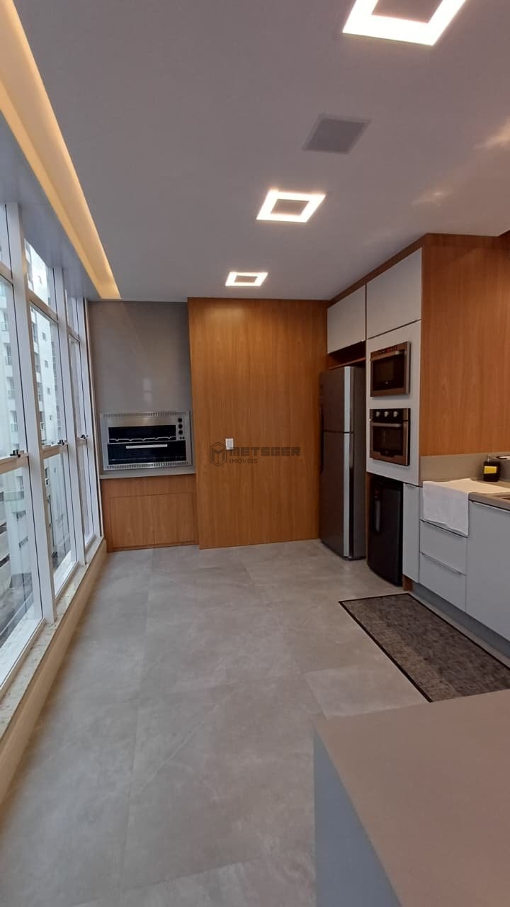 Apartamento com 3 Suítes e Lazer Completo à Venda no Edifício Unique Tower – Centro de Balneário Camboriú